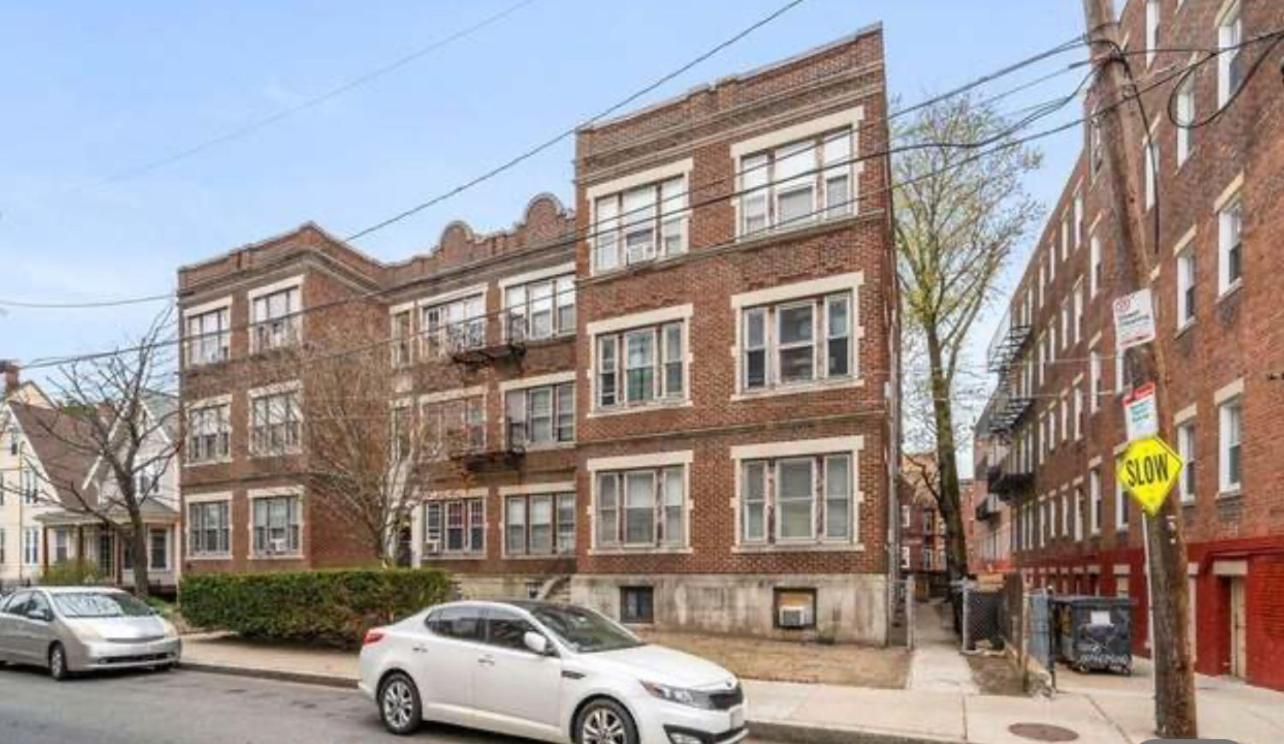 Spacious Apartment In Boston Dış mekan fotoğraf